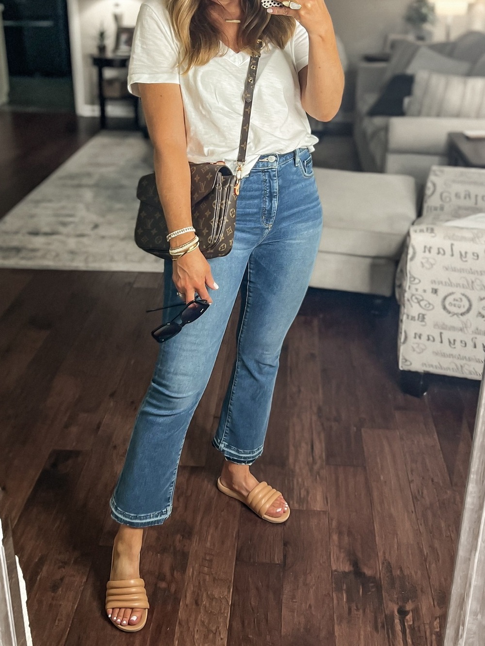 NWOT LOFT The Kick Crop Raw Hem Jeans, size 27/4